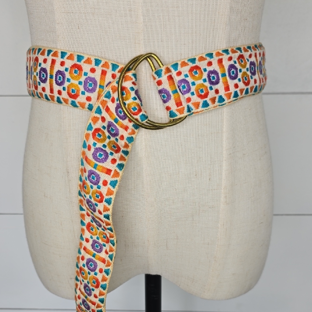 Vintage Kim Craftsmen Boho Embroidered Belt